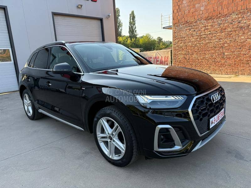 Audi Q5 40 TDI/SLINE/MATRIX