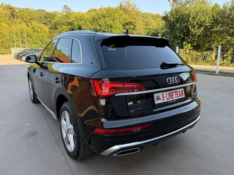 Audi Q5 40 TDI/SLINE/MATRIX