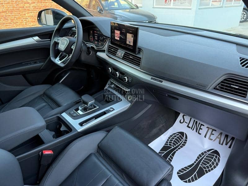 Audi Q5 40 TDI/SLINE/MATRIX