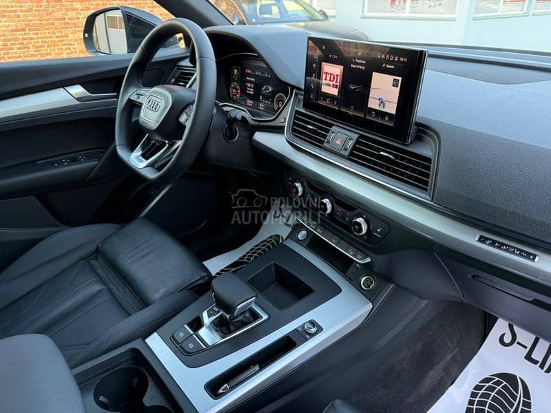 Audi Q5 40 TDI/SLINE/MATRIX