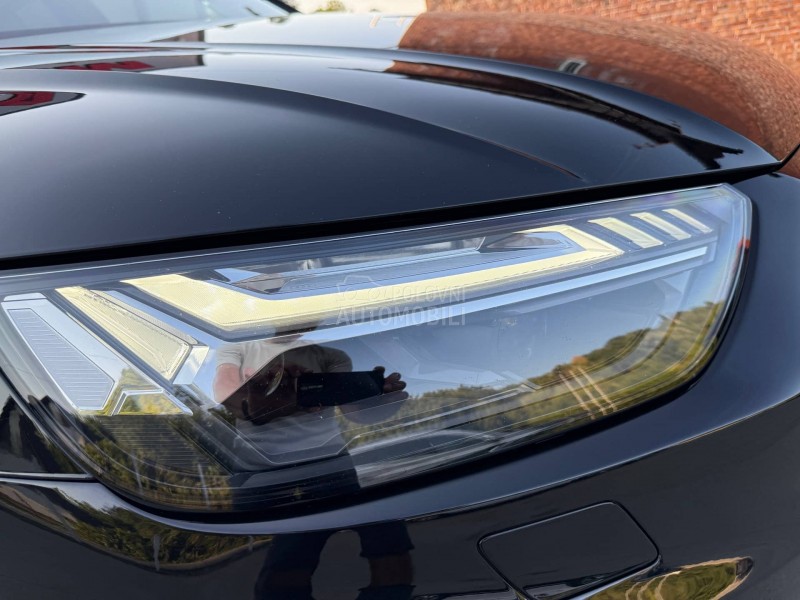 Audi Q5 40 TDI/SLINE/MATRIX