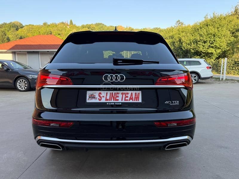 Audi Q5 40 TDI/SLINE/MATRIX