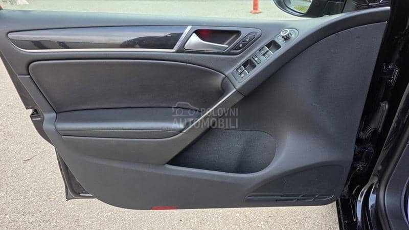 Volkswagen Golf 6 GTD dsg/kož/siber