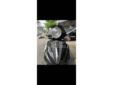 Piaggio Beverly 400 Tourer