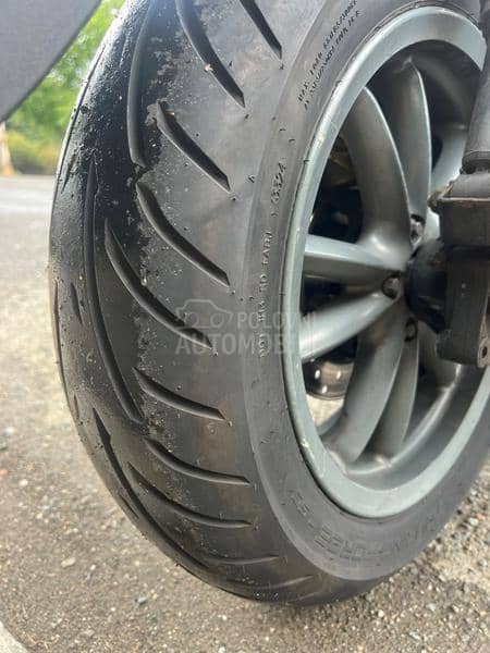 Piaggio Beverly 400 Tourer