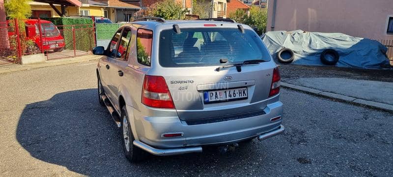 Kia Sorento LX