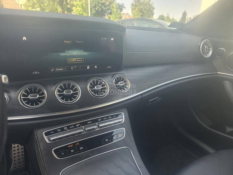Mercedes Benz E 220 AMG