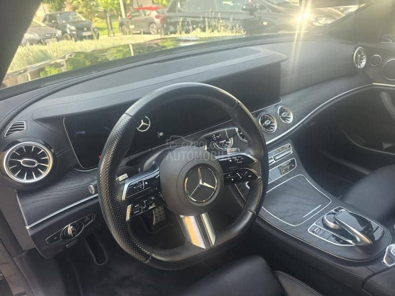 Mercedes Benz E 220 AMG
