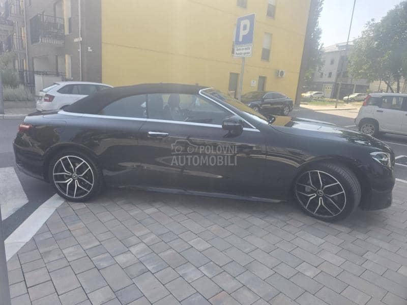 Mercedes Benz E 220 AMG