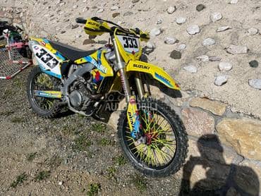Suzuki rmz