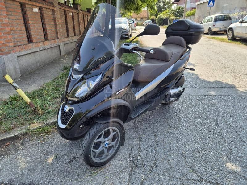 Piaggio mp3 500