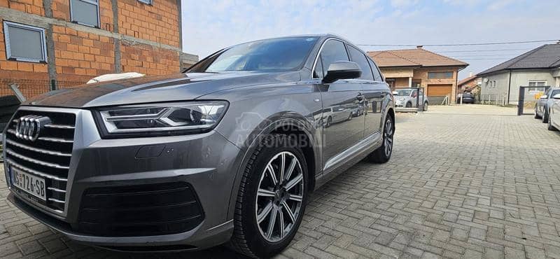 Audi Q7 S-line Quattro