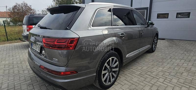 Audi Q7 S-line Quattro