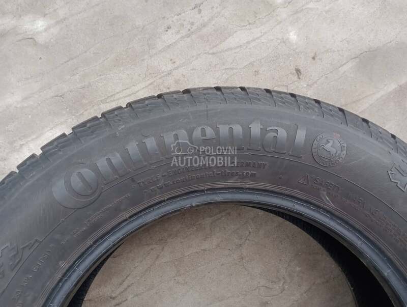 Continental 215/65 R16 Zimska