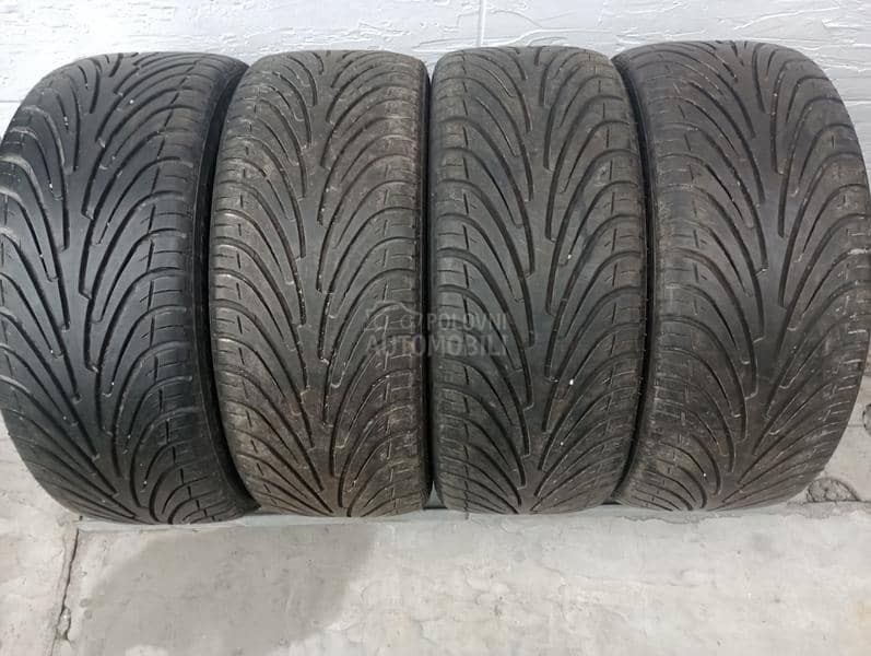 Roadstone 215/45 R17 Letnja