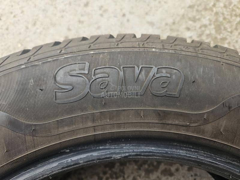 Sava 215/60 R16 Zimska