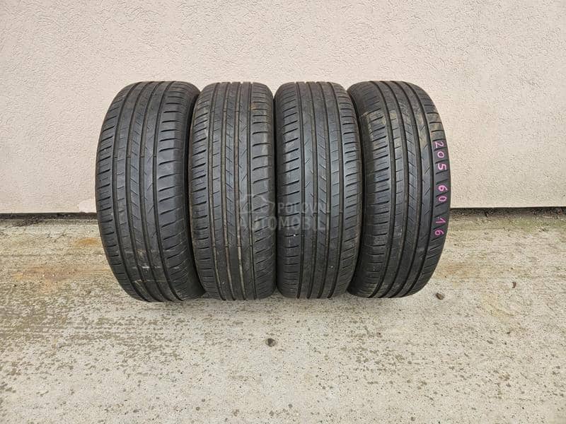 Vredestein 205/60 R16 Letnja
