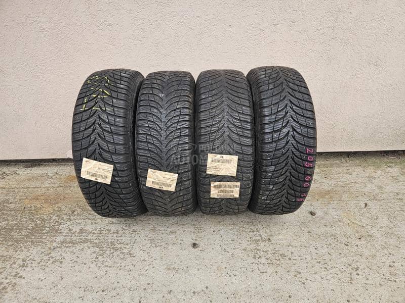 Goodyear 205/60 R16 Zimska