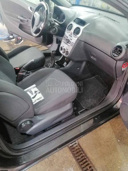 Opel Corsa D 