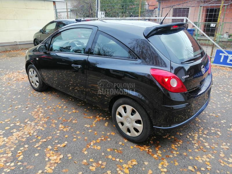 Opel Corsa D 