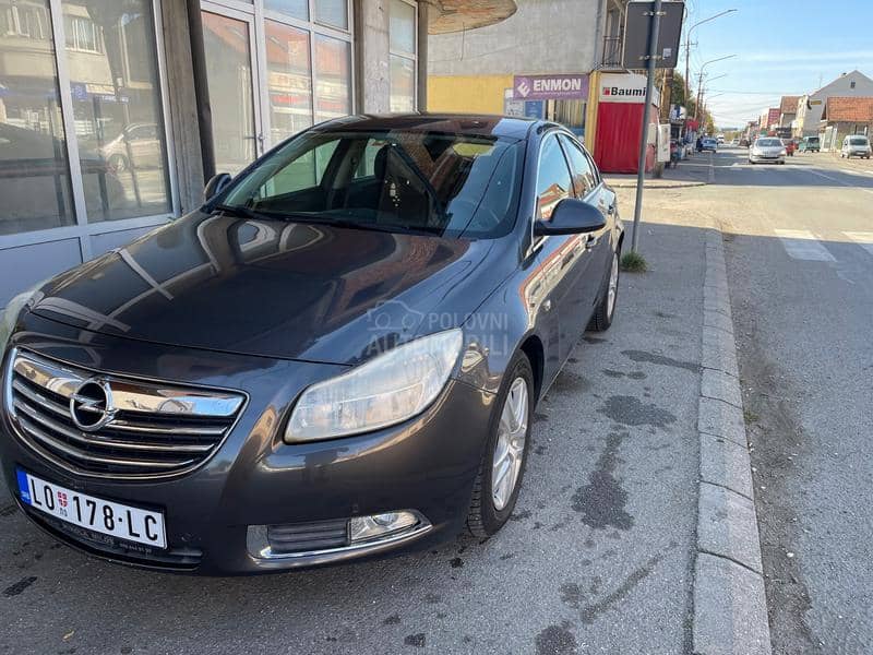 Opel Insignia 2.0