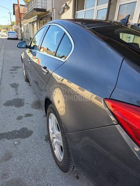 Opel Insignia 2.0
