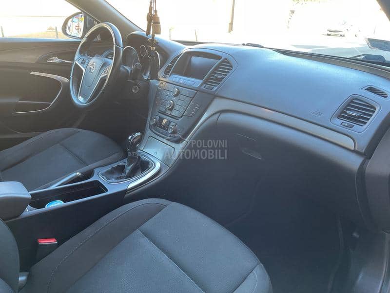 Opel Insignia 2.0