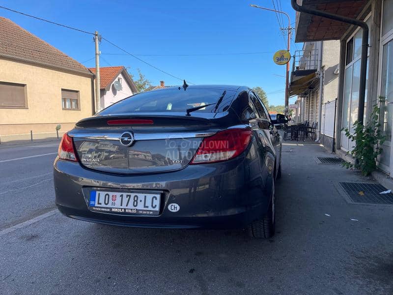 Opel Insignia 2.0