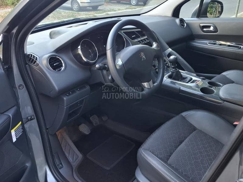 Peugeot 3008 1.6e HDI ALLURE