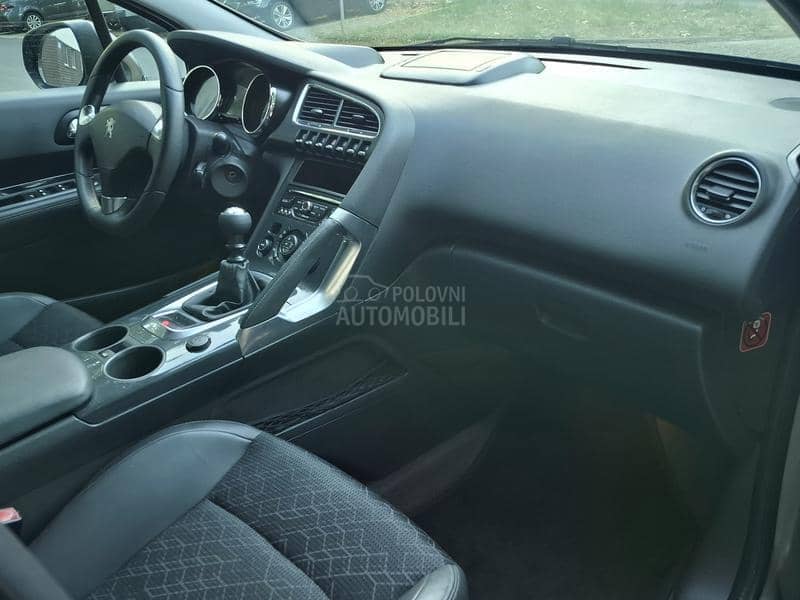 Peugeot 3008 1.6e HDI ALLURE