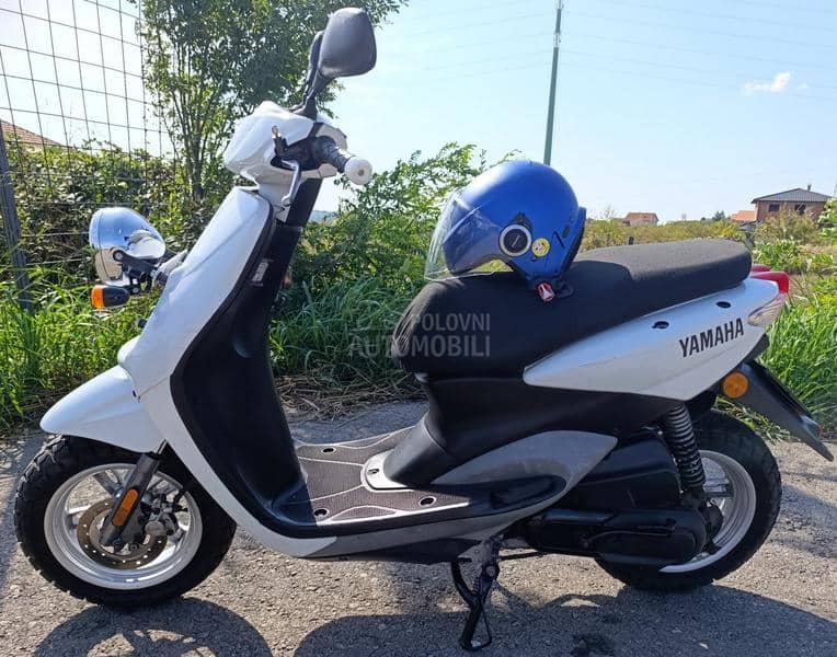 Yamaha neos 4 T