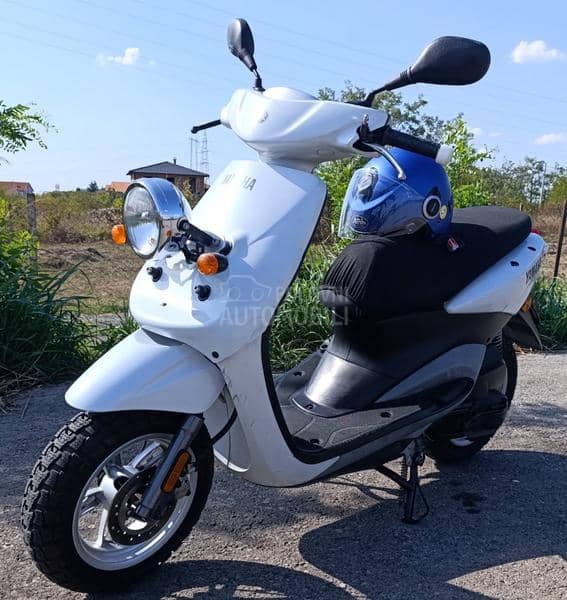 Yamaha neos 4 T