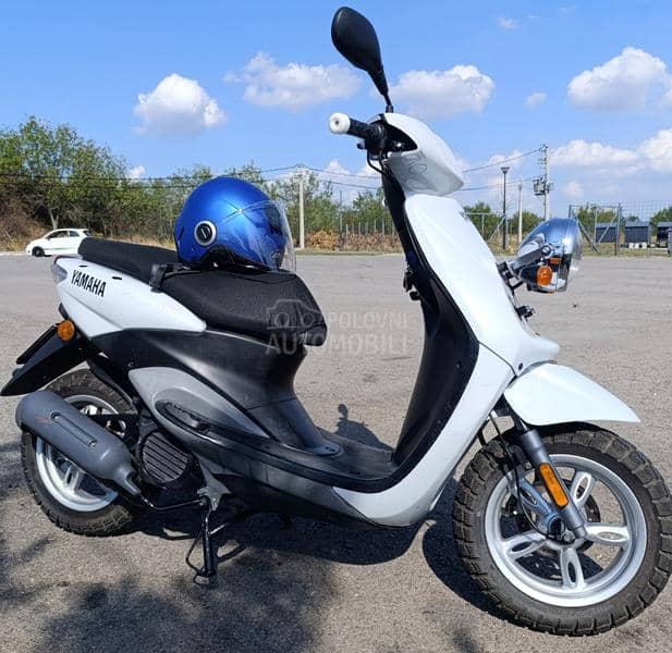 Yamaha neos 4 T