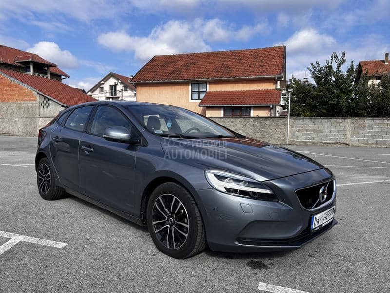 Volvo V40 D2 Volvo V40 D2