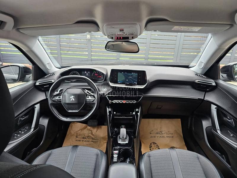 Peugeot 2008 1.5HDI Allure BVA8