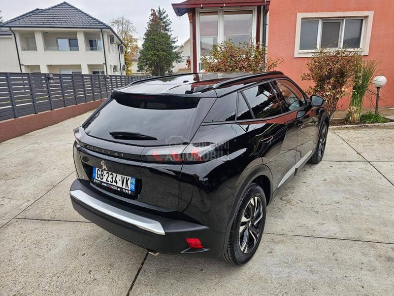 Peugeot 2008 1.5HDI Allure BVA8
