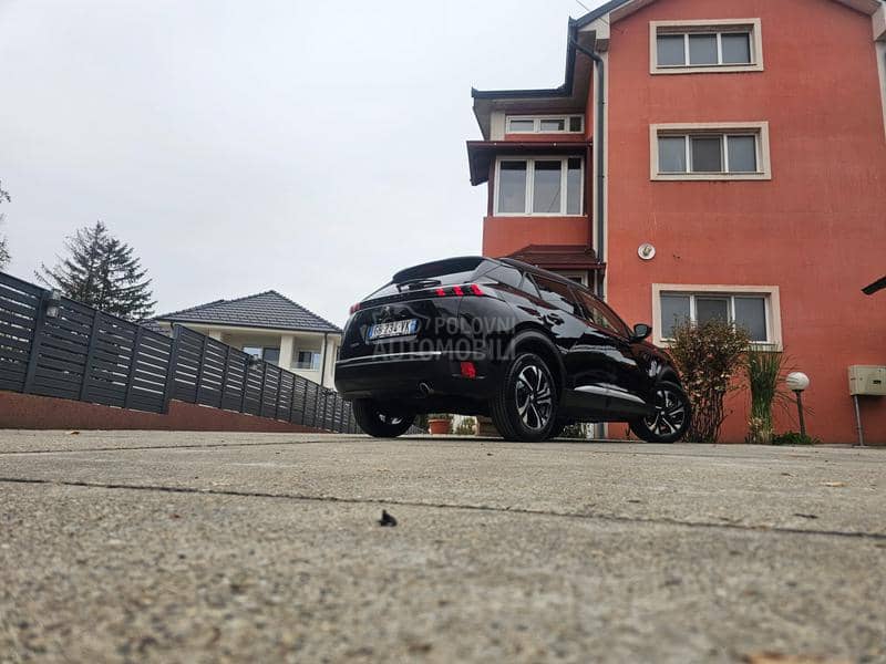 Peugeot 2008 1.5HDI Allure BVA8