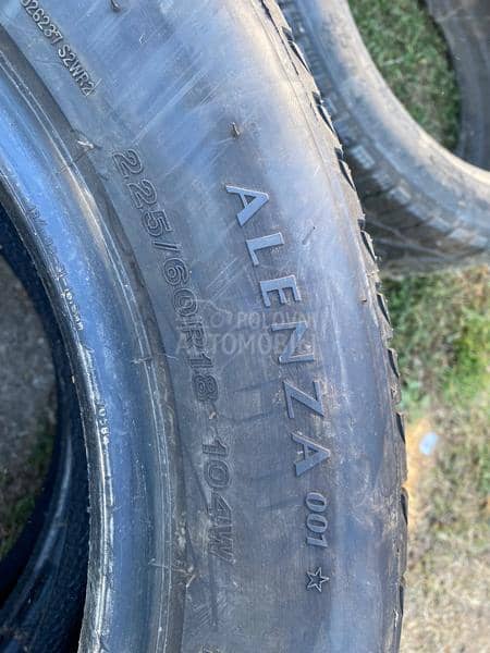 Bridgestone 225/60 R18 Letnja