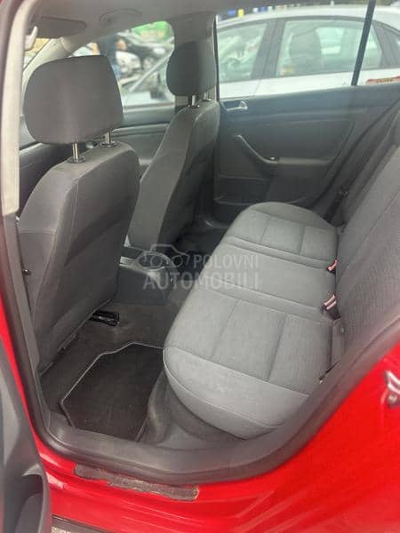 Volkswagen Golf 5 1.4