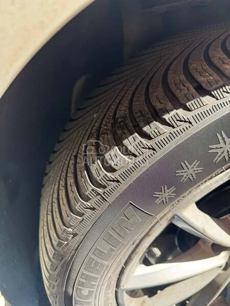 Michelin 225/55 R17 Zimska