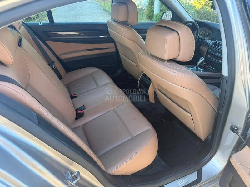 BMW 730 
