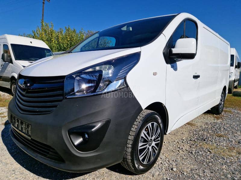 Opel Vivaro 1.6cdti Produžen klima