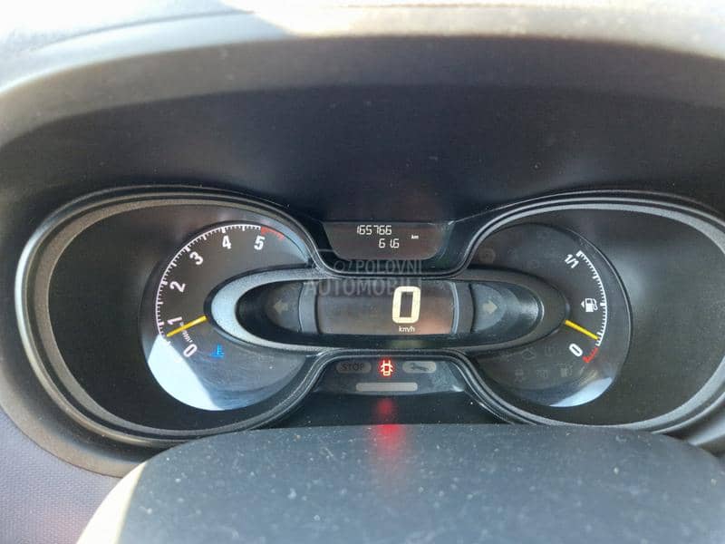 Opel Vivaro 1.6cdti Produžen klima