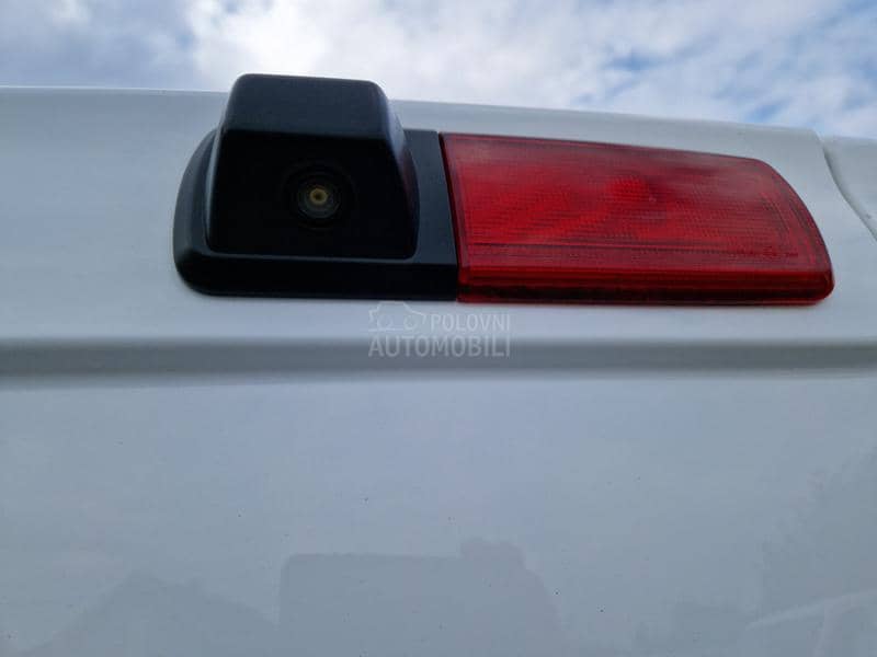 Opel Vivaro 1.6cdti Produžen klima