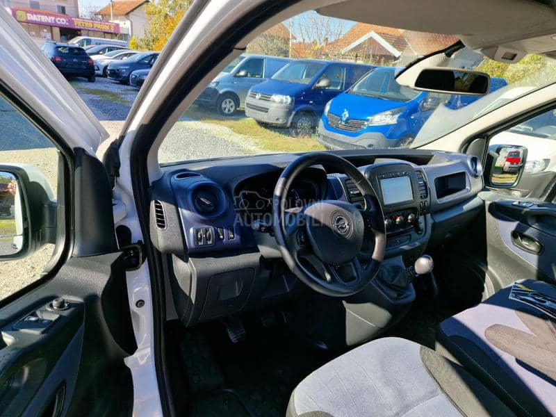 Opel Vivaro 1.6cdti Produžen klima