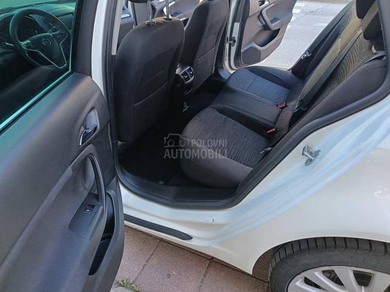 Opel Insignia 2.0 CDTI  u FULU