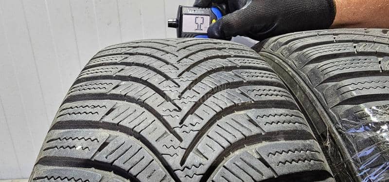 Hankook 185/65 R15 Zimska