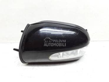 Retrovizor levi za Mercedes Benz GL 320, GL 420, GL 450 ... od 2006. do 2012. god.