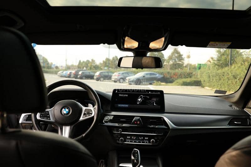 BMW 545 BMW 545e Xdrive-M