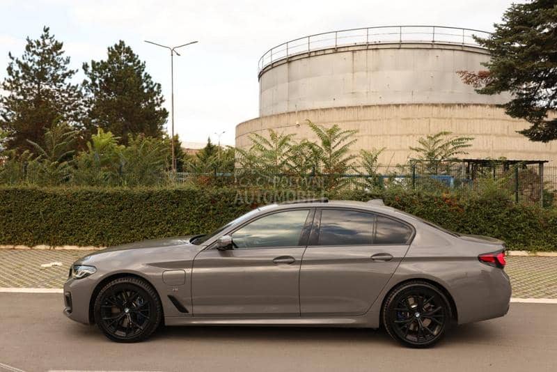 BMW 545 BMW 545e Xdrive-M